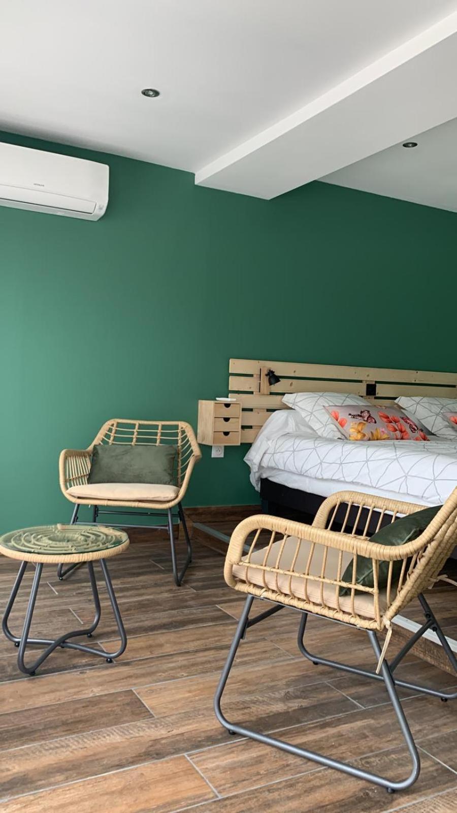 B&B La Vieille Source Saint-Martin-dʼArdèche Стая снимка